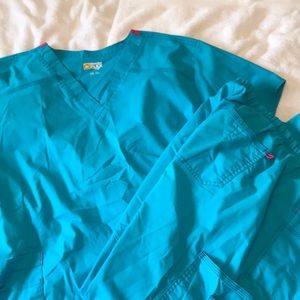 Wink WonderFlex Scrubs